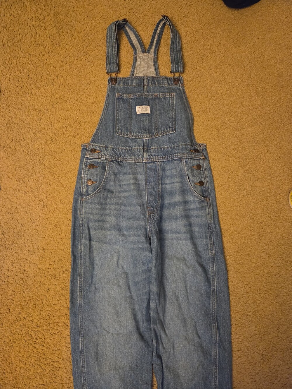 Women’s Levi's Light Blue Denim Overalls - Casual Relaxed Fit